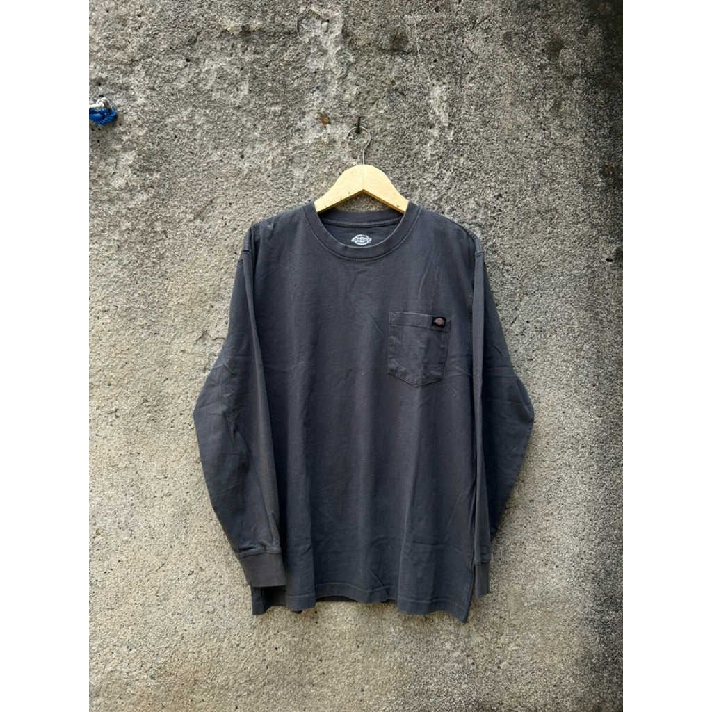 Kaos Pocket Dickies Second