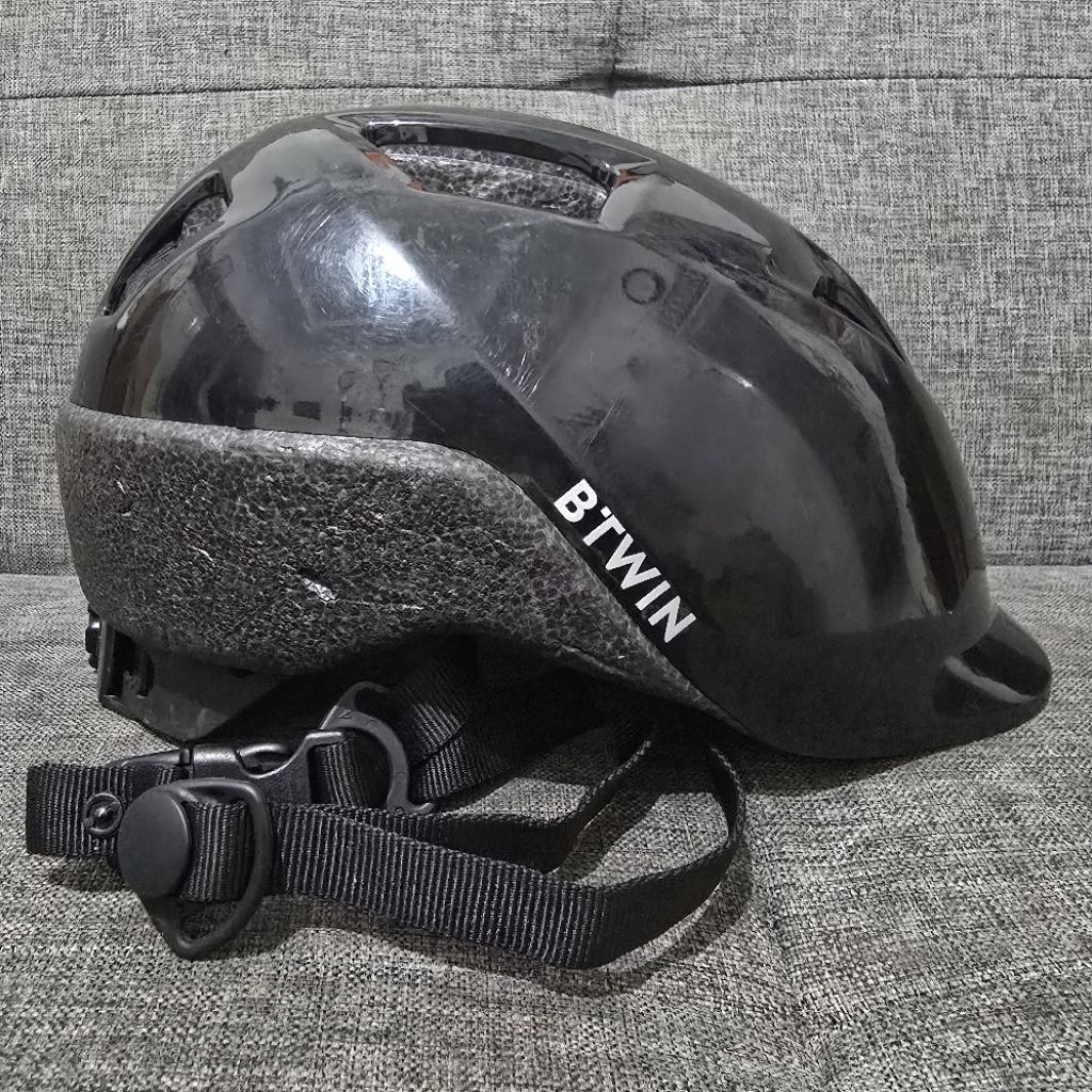 helm sepeda inline skate sepatu roda Btwin 100 anak kids