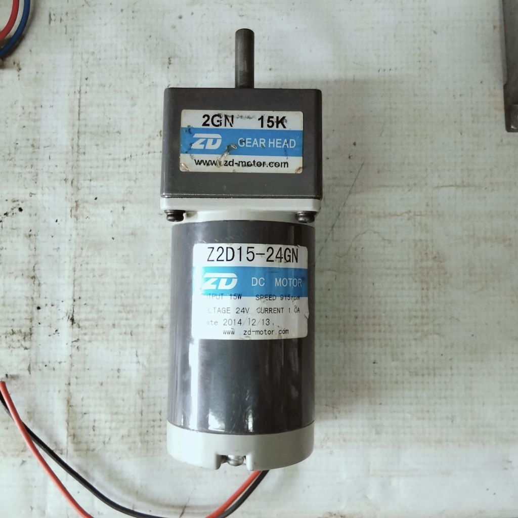 Dinamo Gearbox DC Motor 24V