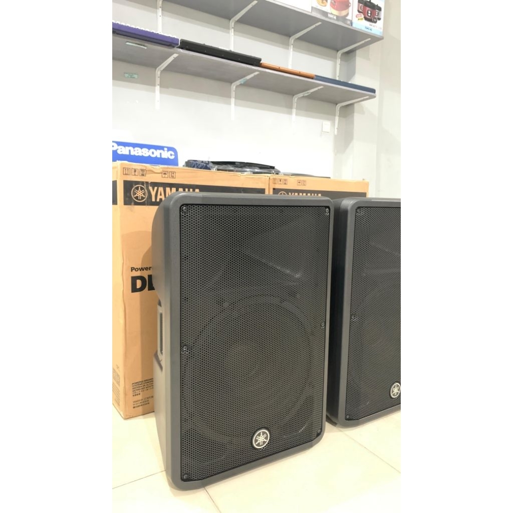 SPEAKER YAMAHA 15 DBR ( SET )