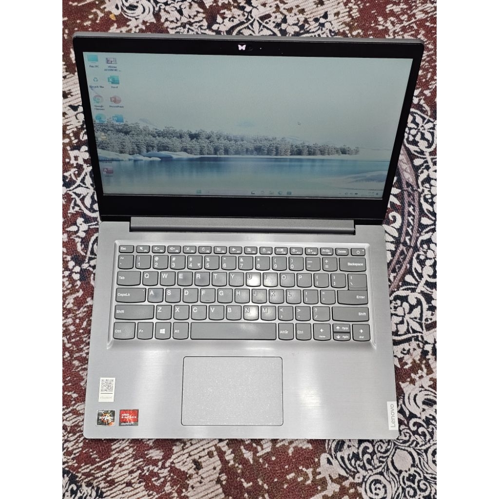 Laptop Lenovo V14-ADA Amd Ryzen 3-3250U RAM 8GB SSD 128GB Second pilihan terbaik