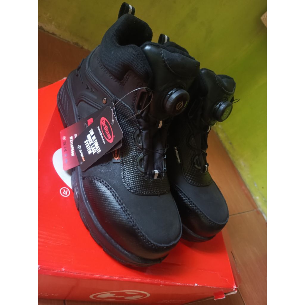 sepatu safety dr osha