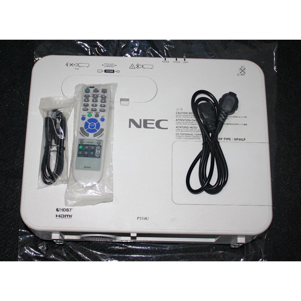 PROYEKTOR NEC P554U PROFESSIONAL PROYEKTOR 5300 LUMENS 3LCD FULL HD GAMBAR JELAS DAN TAJAM PORT LENG
