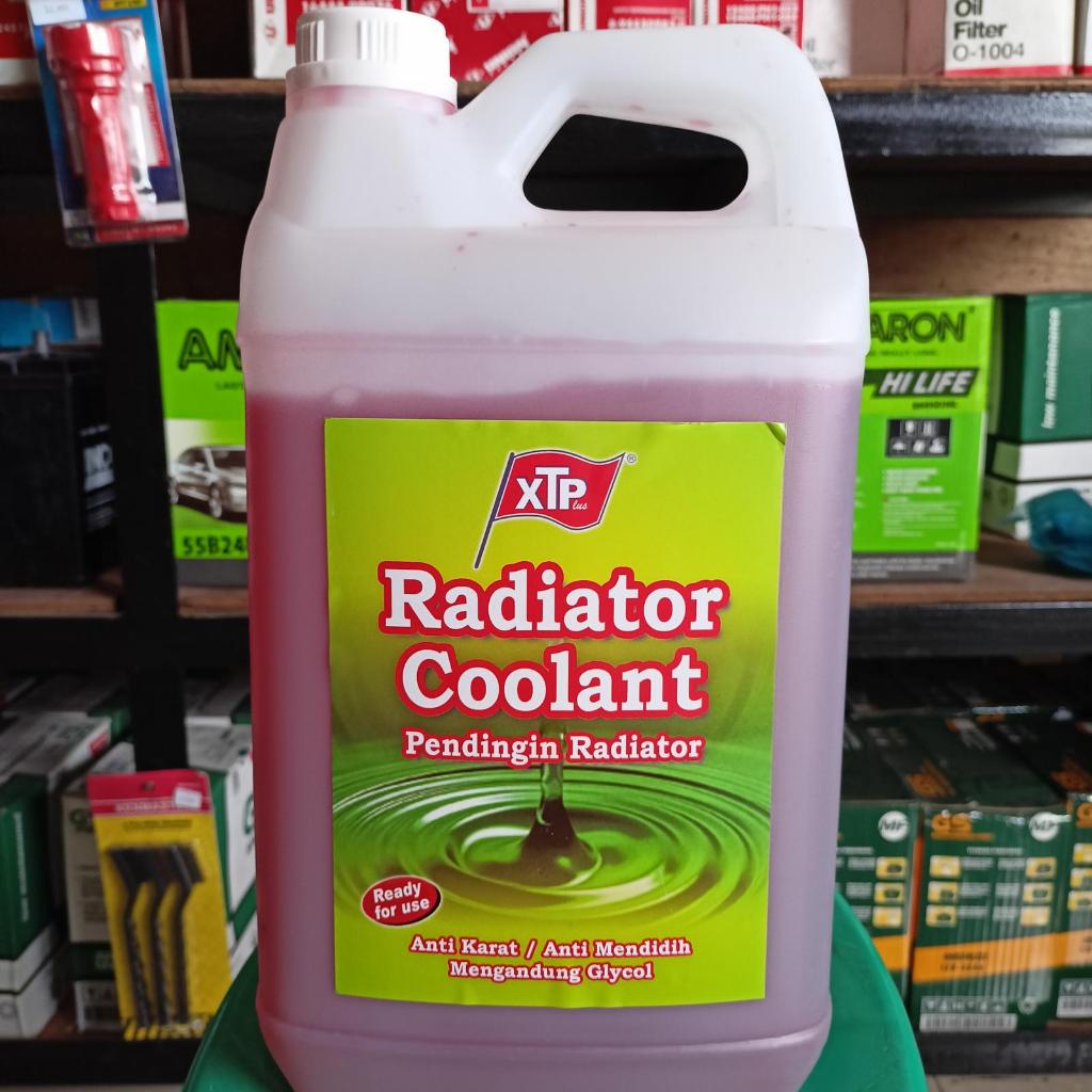 Air Radiator Coolant XTP Galon ( 5liter) / Pendingin Radiator - Merah , hijau