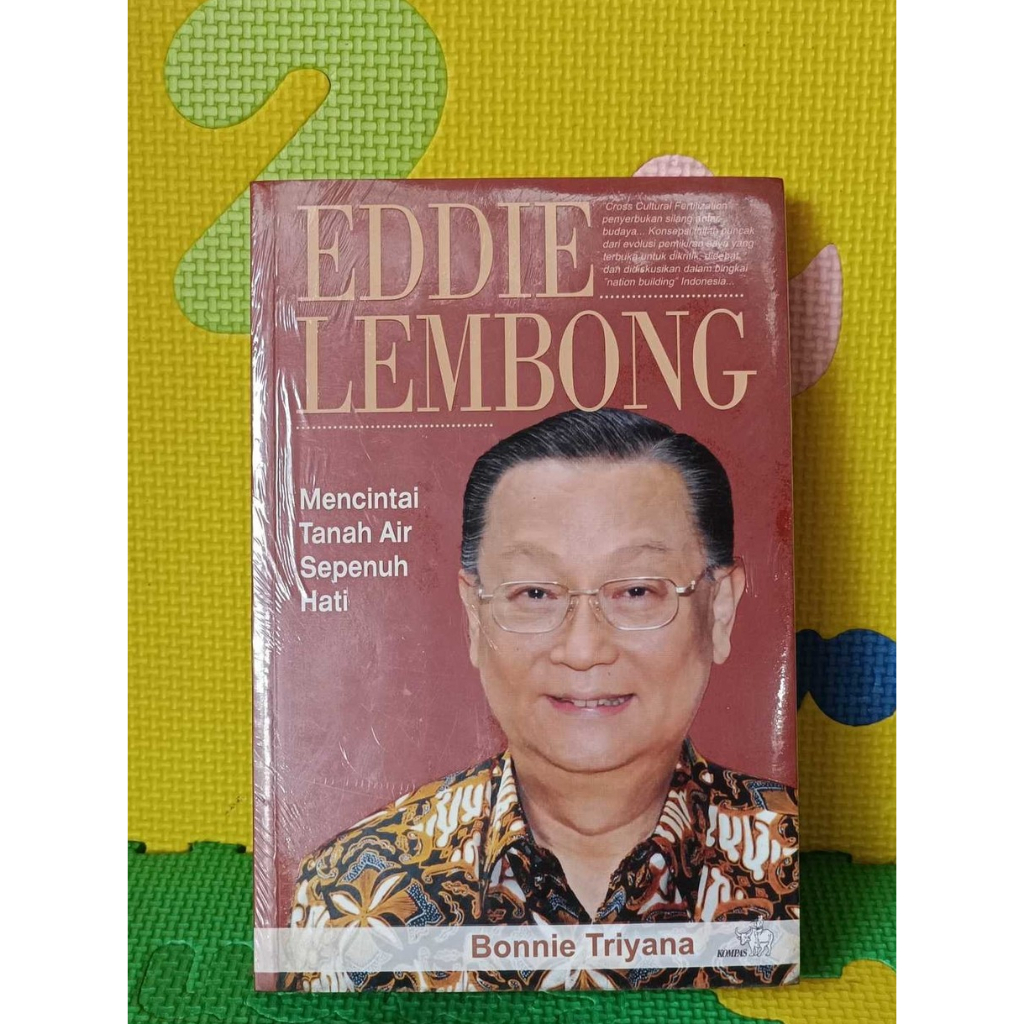 Buku "Eddi Lembong Mencintai Tanah Air Sepenuh Hati"