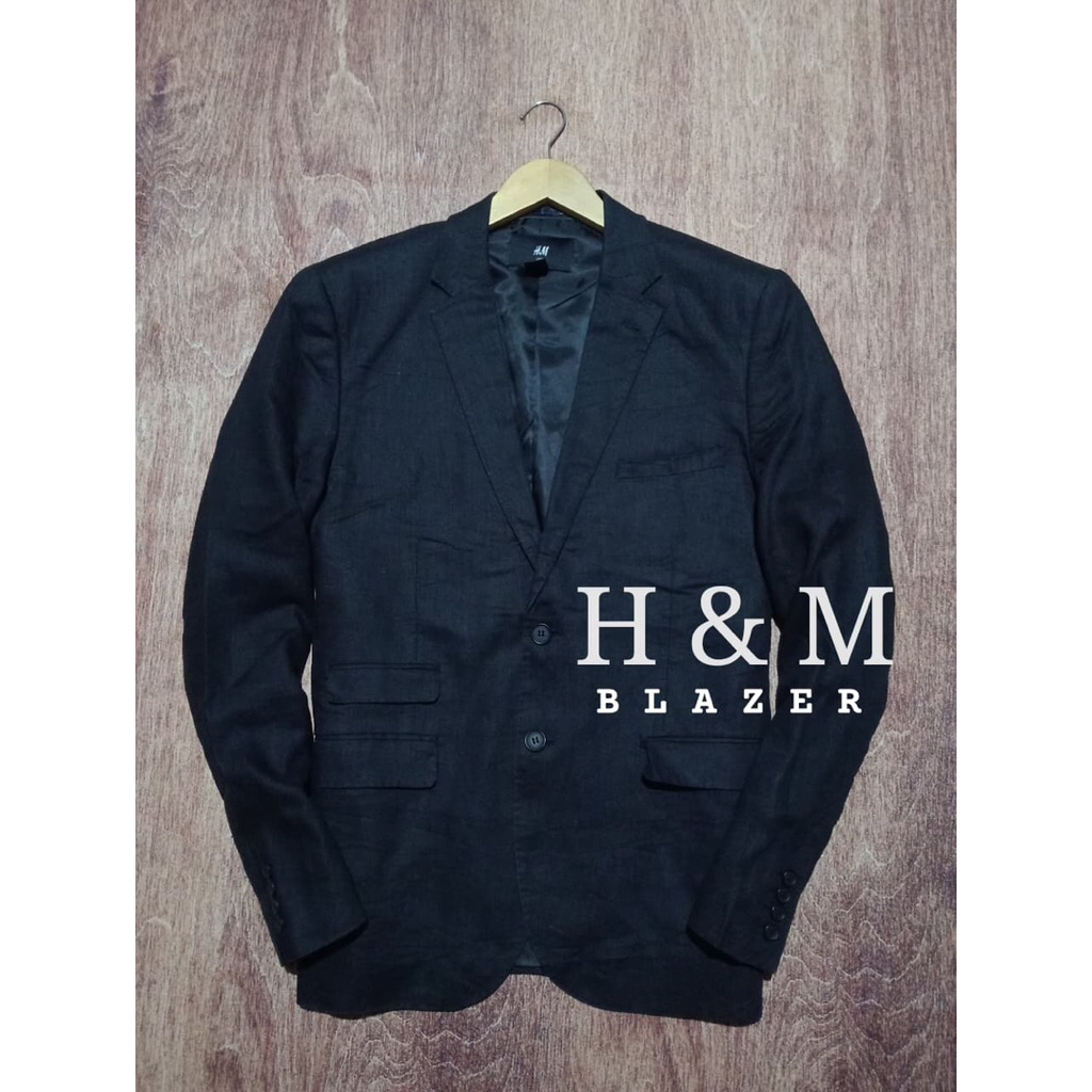 blazer keren H&M bahan katun adem warna pekat second preloved