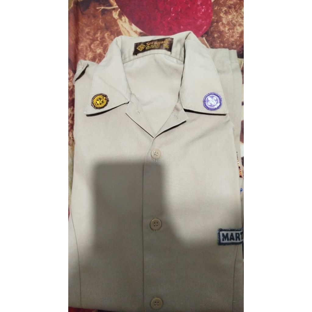 PRELOVED BAJU PRAMUKA