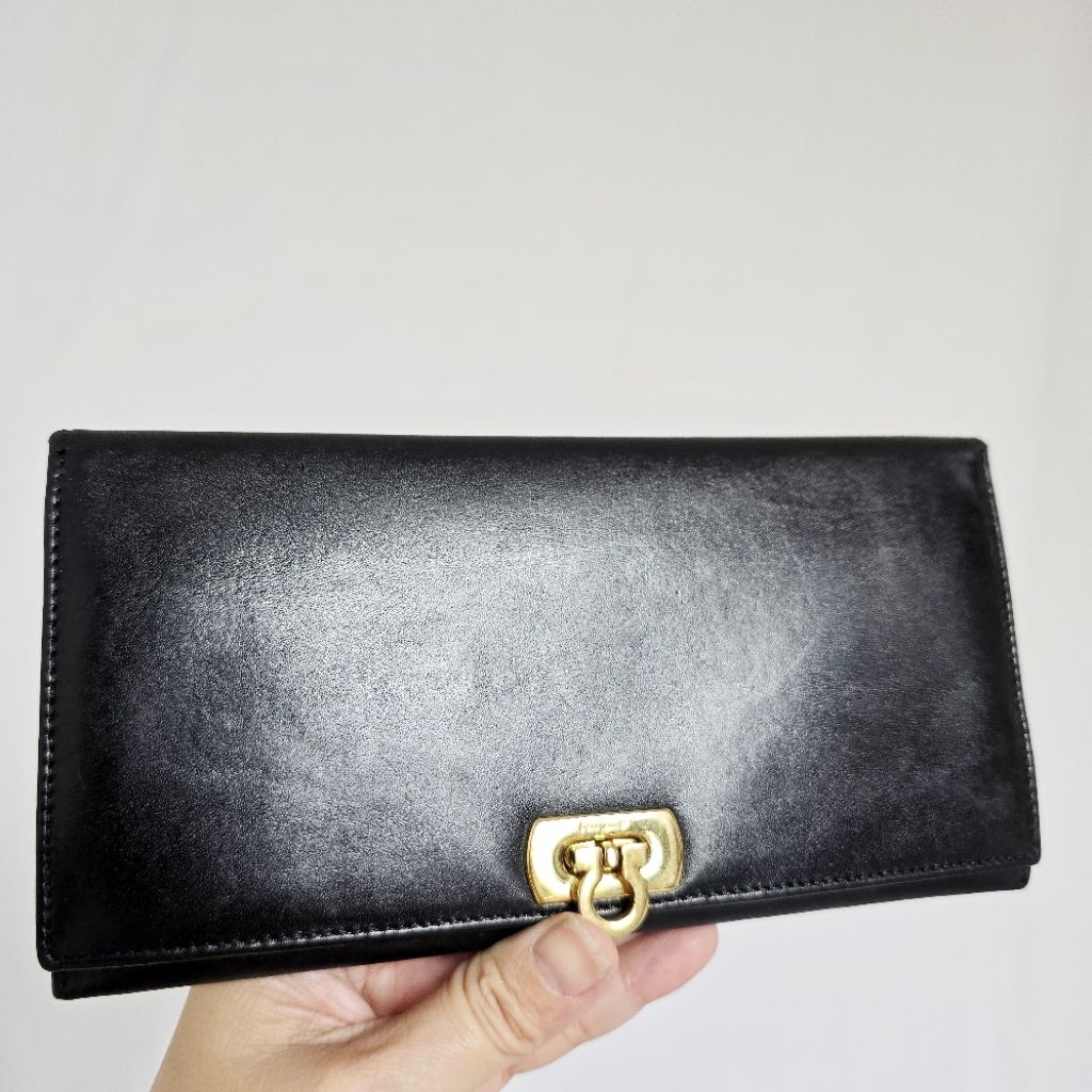 Salvatore Ferragamo Gancini Long Wallet Authentic