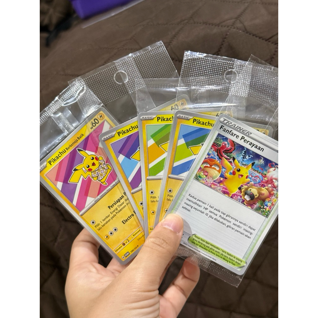 Pikachu Berkemeja Batik 1 set + Fanfare perayaan