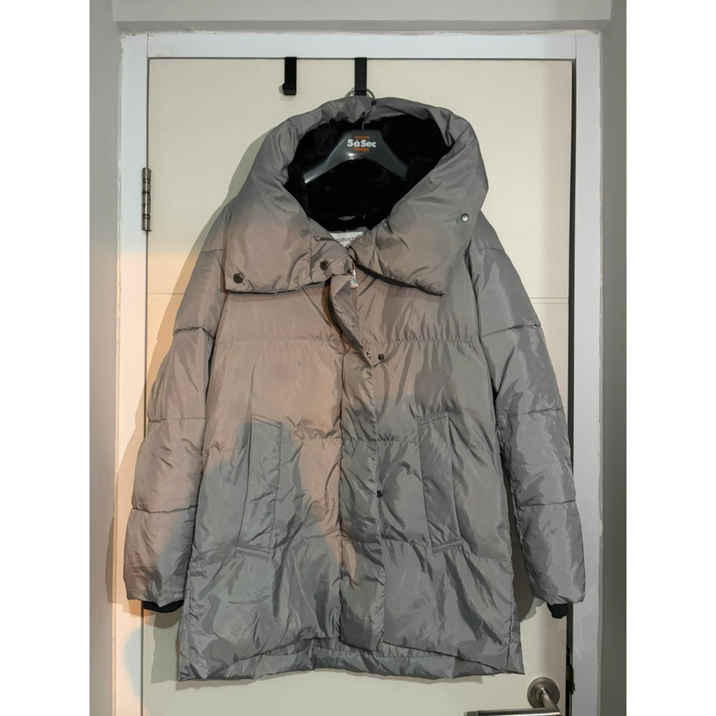 Preloved CK Calvin Klein Jaket Bulang Bulu Angsa