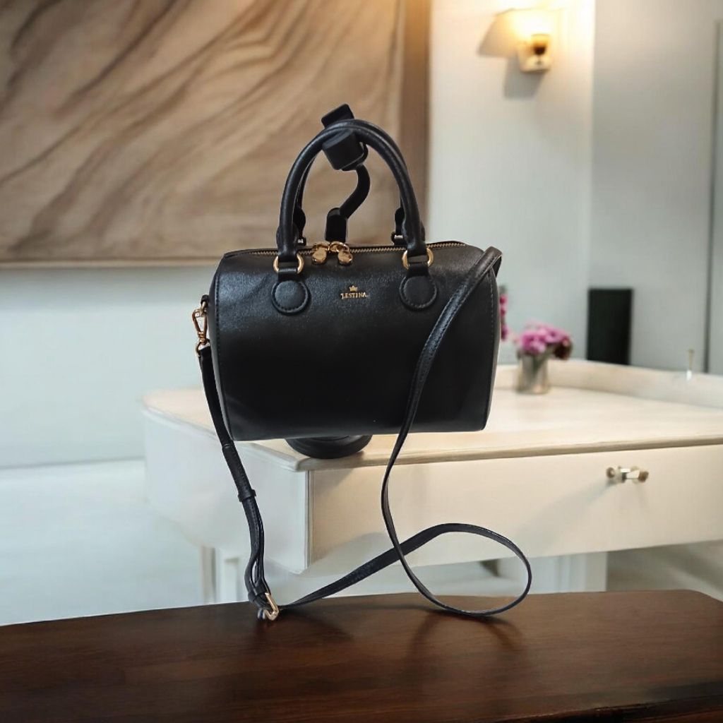 J.ESTINA Boston Bag