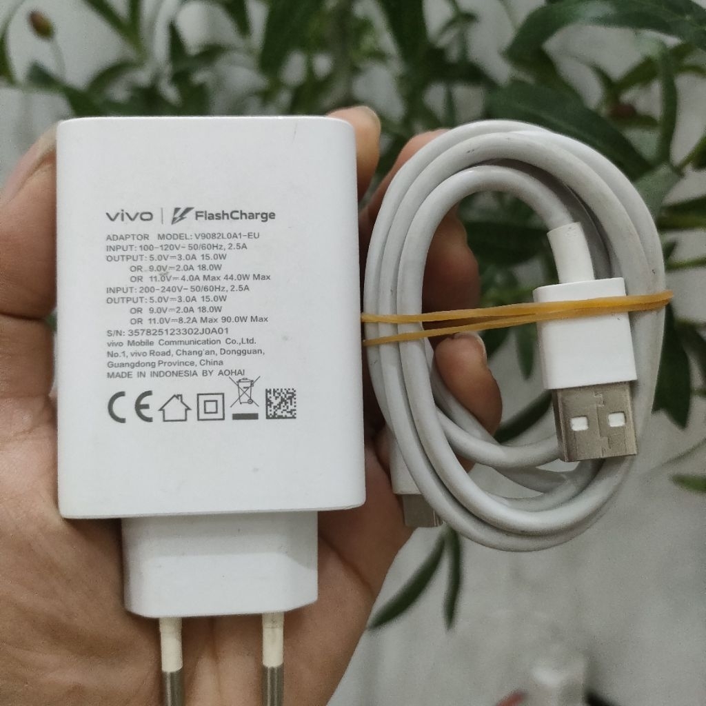 Charger Iqoo 90W bekas copotan bekas Z10 dll