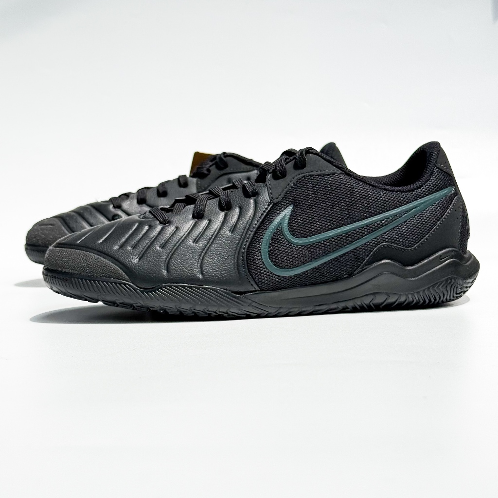 Nike Legend 10 Academy IC Tiempo Original Black Hitam Sepatu Futsal Indoor Soccer Football