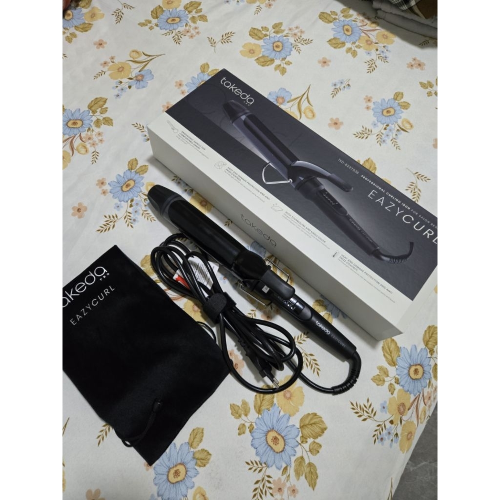 Preloved TakedaPro Hair Curling Iron Ceramic TKD-8227S38 38MM