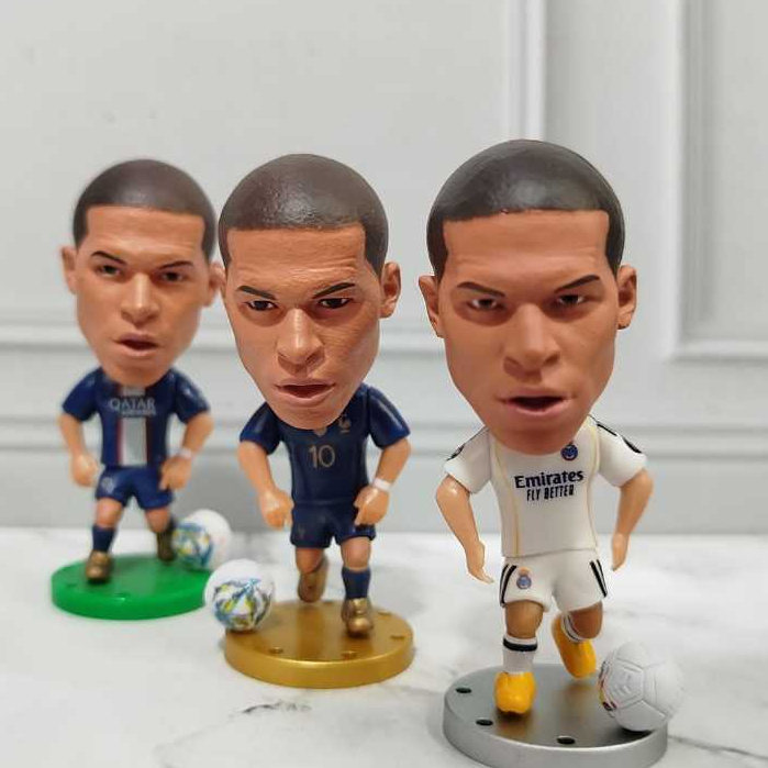 Figure miniatur Pemain Bola Kylian Mbappe Koleksi Figurine Figure Action Figure Pemain Sepakbola mba