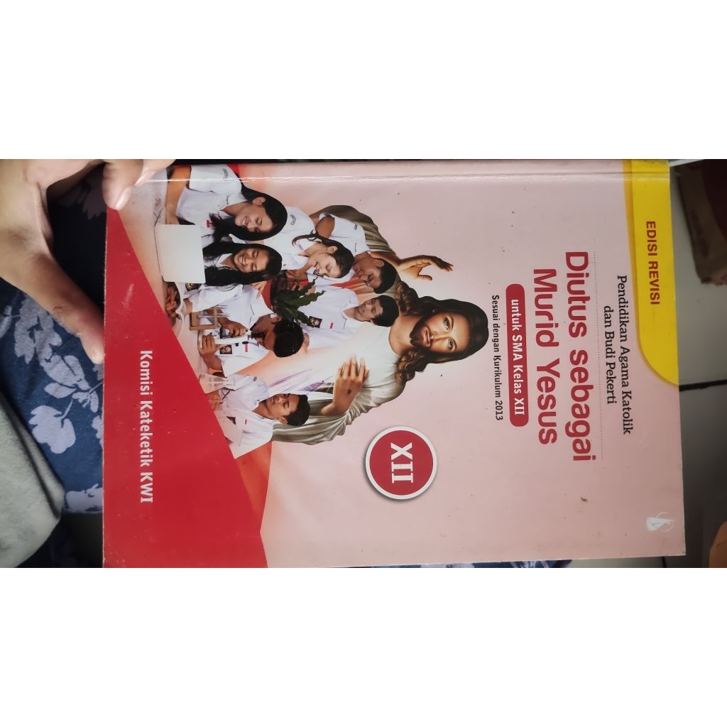 Buku Agama Katolik SMA kelas 12