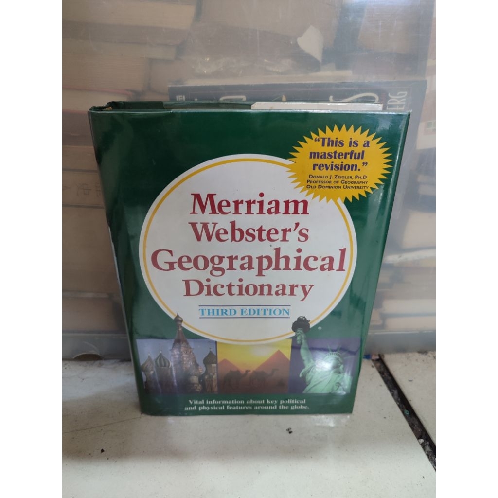 MERRIAM WEBSTER GEOGRAPHICAL DICTIONARY