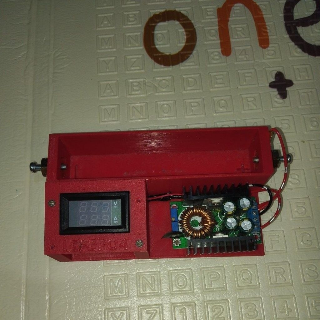 charger lifepo4 32140/33140
