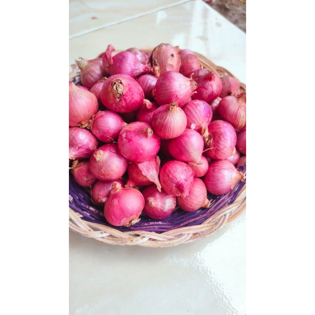 bawang merah lokal ukuran sedang ke besar / bawang merah lokal khas jawa barat / bawang merah