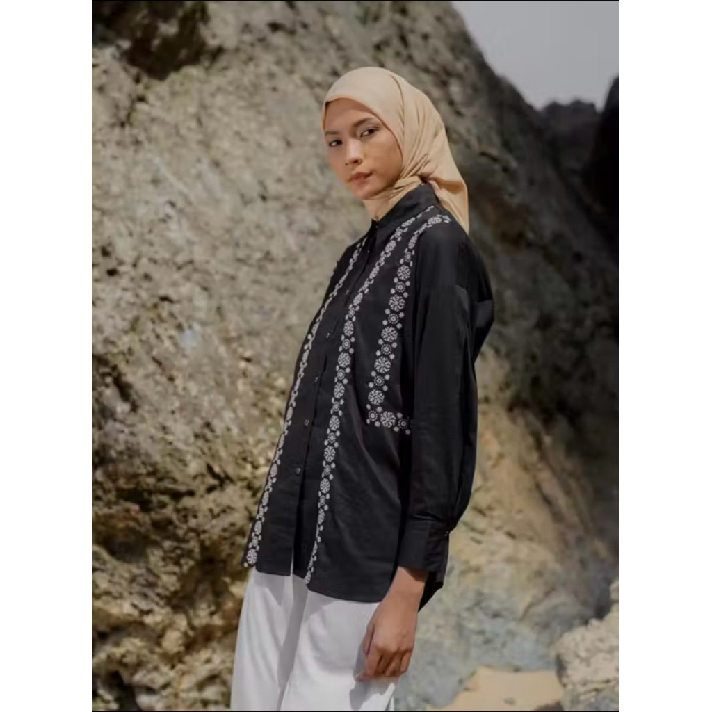 Bia Shirt Black Aleza Label