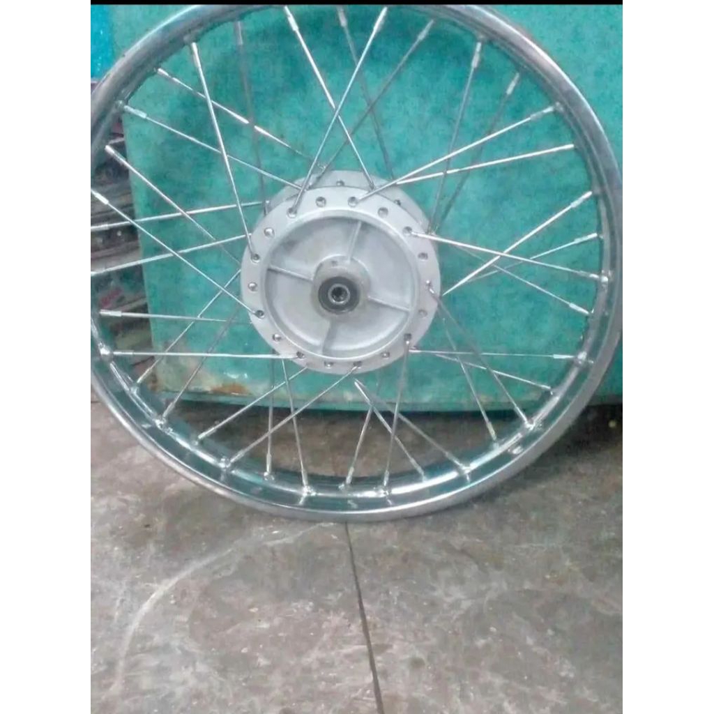 Velg pelek jari-jari belakang siap pakai buat motor bebek Supra grand prima legenda Astrea Star orig