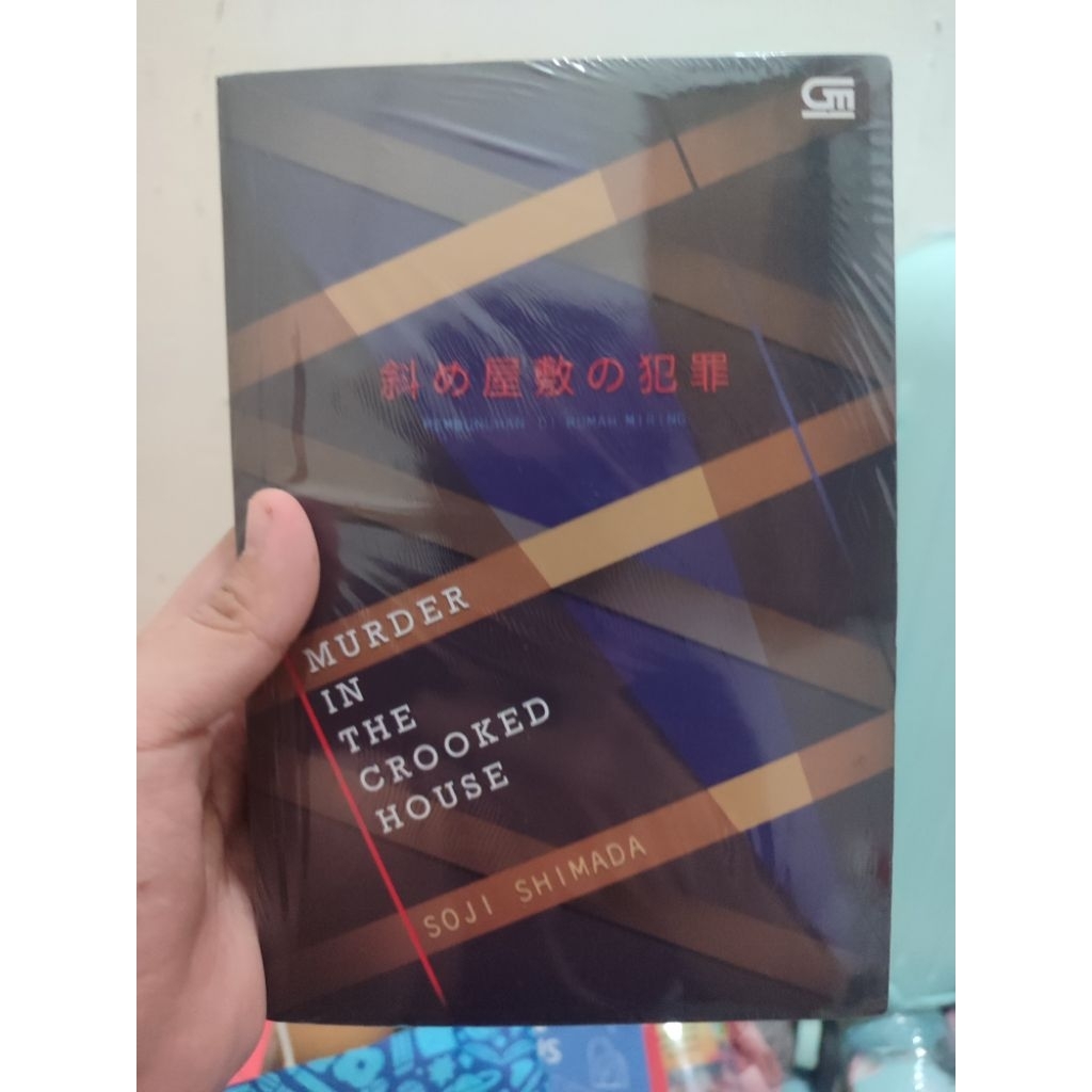 Murder in the Crooked House