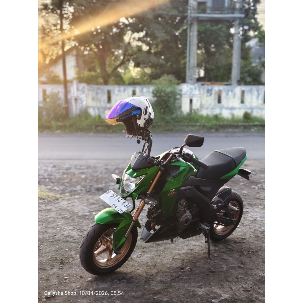 Sepeda Motor Kawasaki Z125 PRO 2017 Full Paper BPKB STNK Hidup Pajak Hidup Km 10rb an