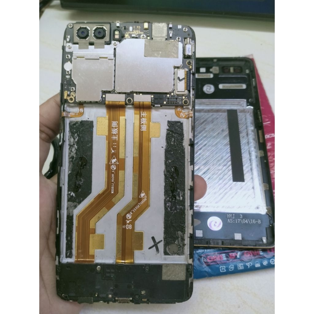 ZTE_NUBIA_M2_LITE
