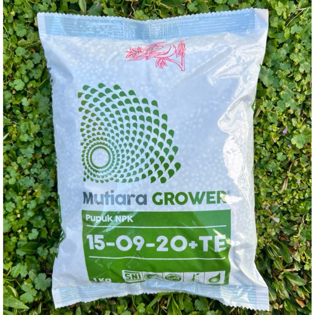 Pupuk NPK Mutiara Grower 1 Kg | Pupuk Pertanian, Mudah Larut dalam air, Pupuk Grower