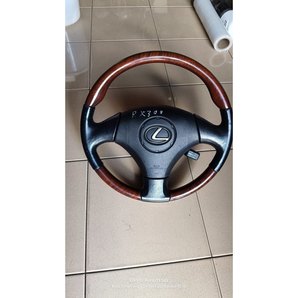 stering wheel Toyota Lexus RX 300 original