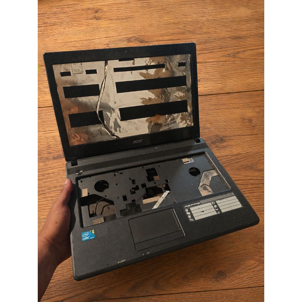 CASING LAPTOP ACER 4739
