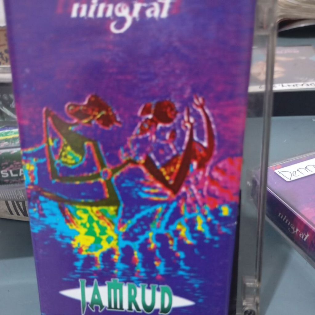 kaset pita jamrud ningrat