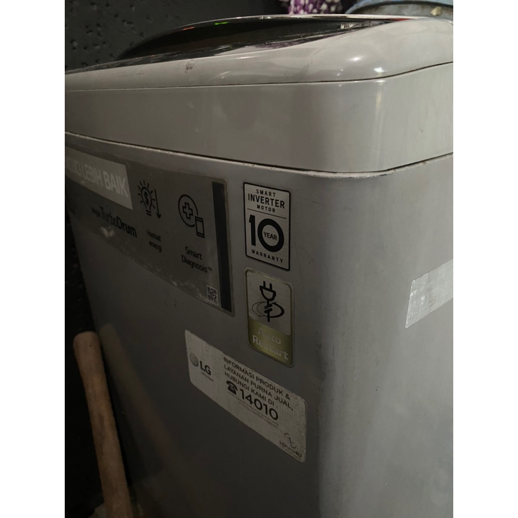 preloved mesin cuci TOP LOADING SMART INVERTER LG 7,5 kg