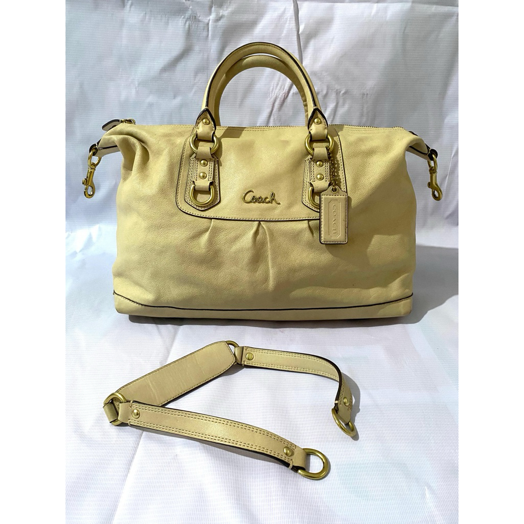 Tas Coach Kulit Wanita Tas Slempang Original Item