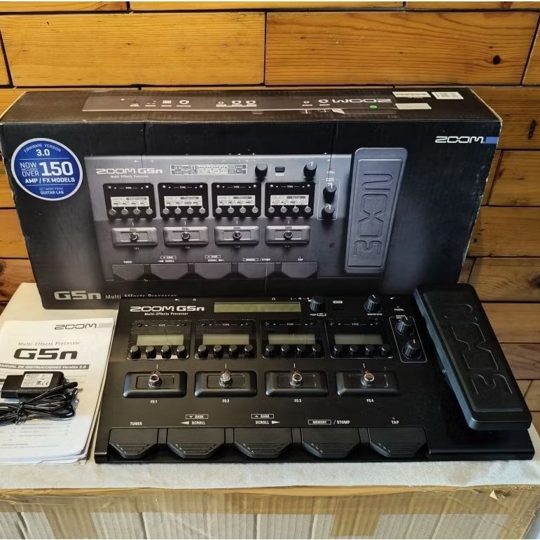 zoom G5n efek GitaR v3 Fullset mulus