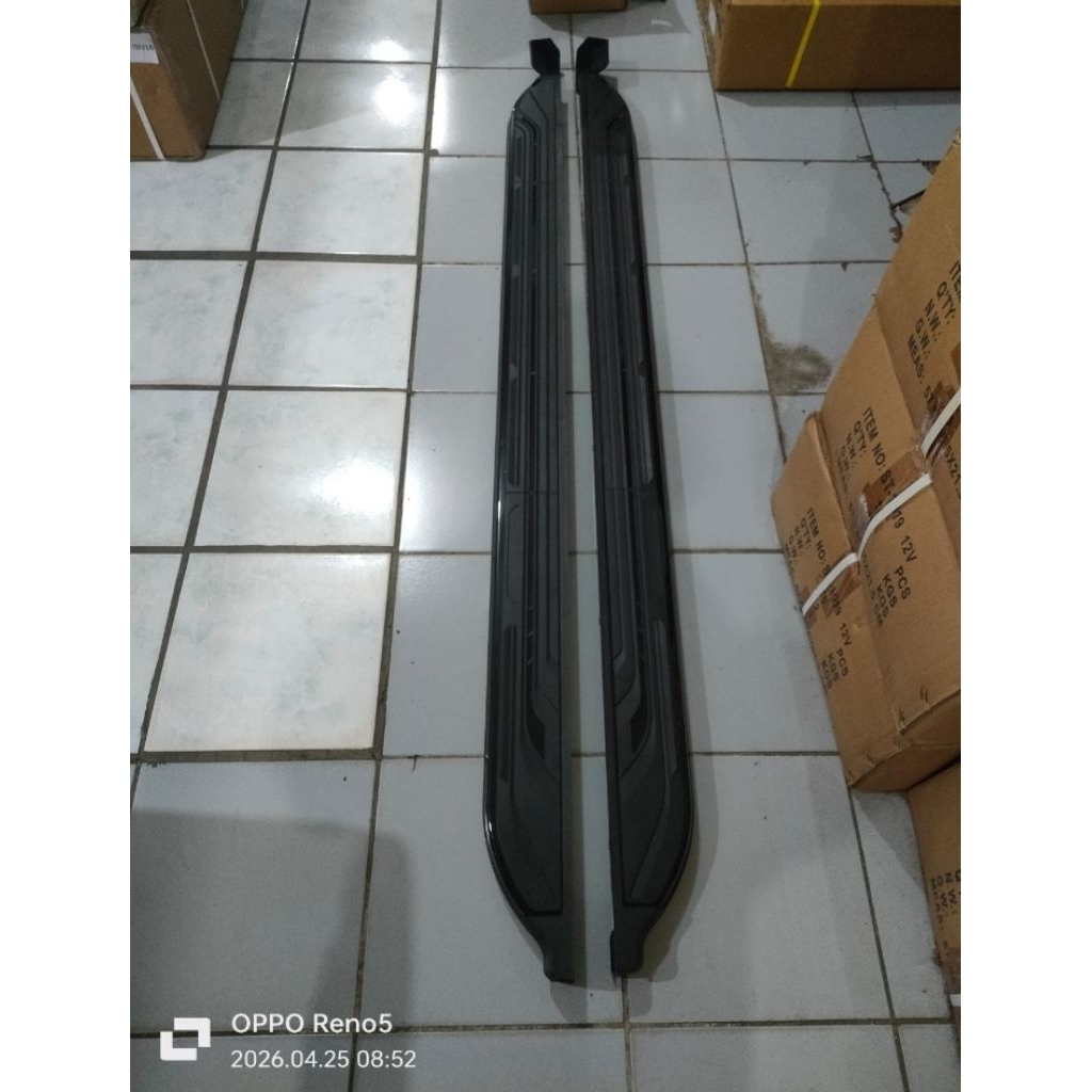 Footstep Injakan Pijakan Kaki Samping Mobil Honda Hrv Hr-v Tahun 2022 2023 2024