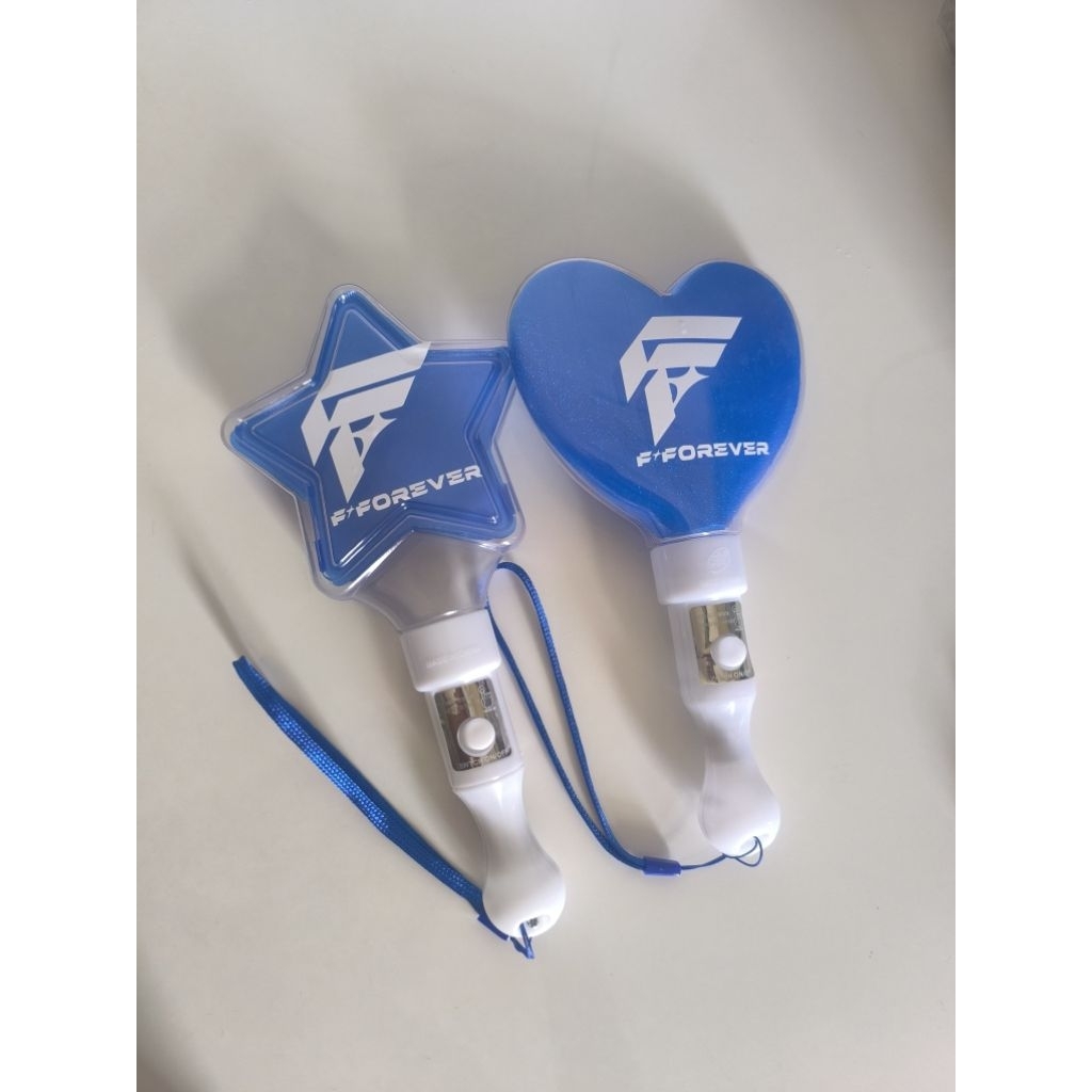 Lightstick konser F4 Meteor Garden reuni lightstik