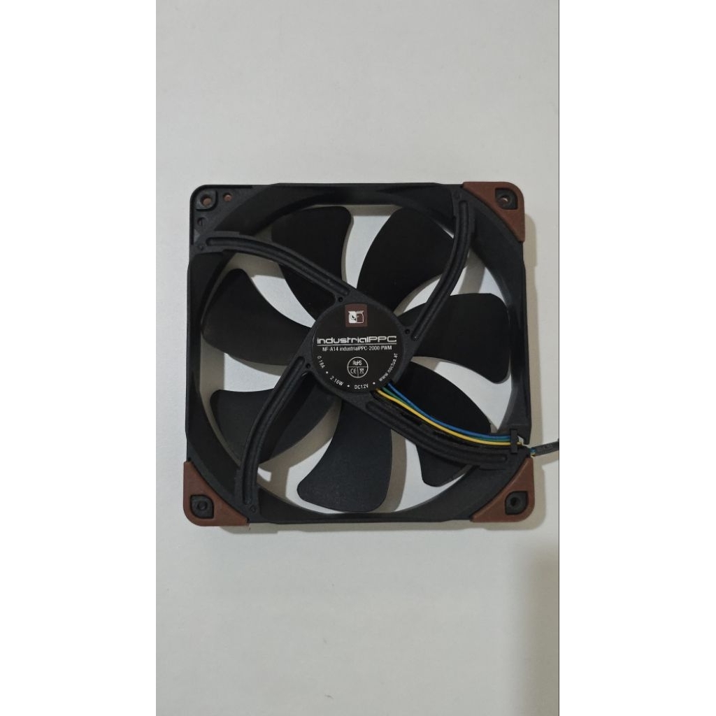 Noctua NF-A14 Industrial PPC 2000 PWM