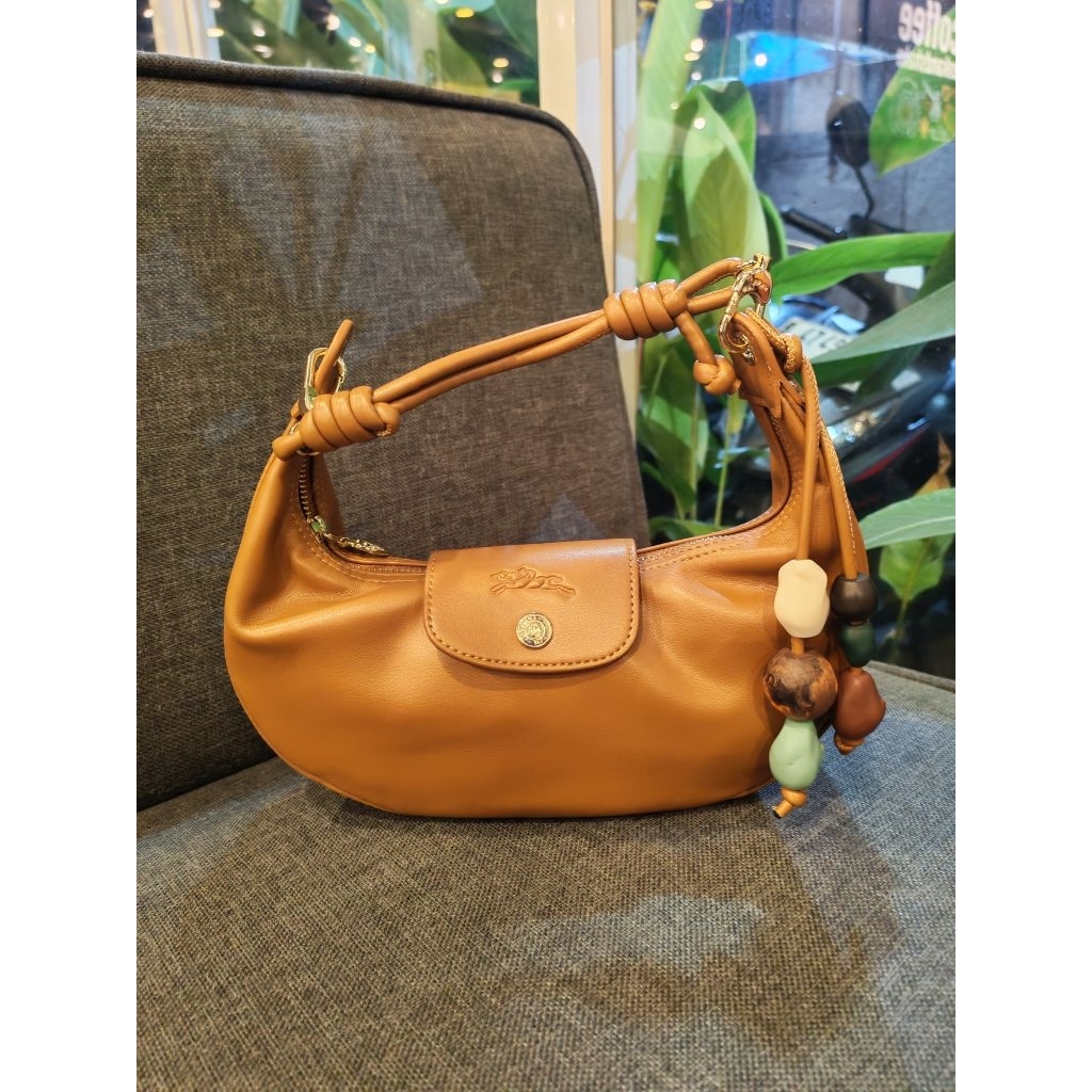 Tas preloved model shhoulder bag; tas bahu kulit asli; Tas LC ; tas fashion