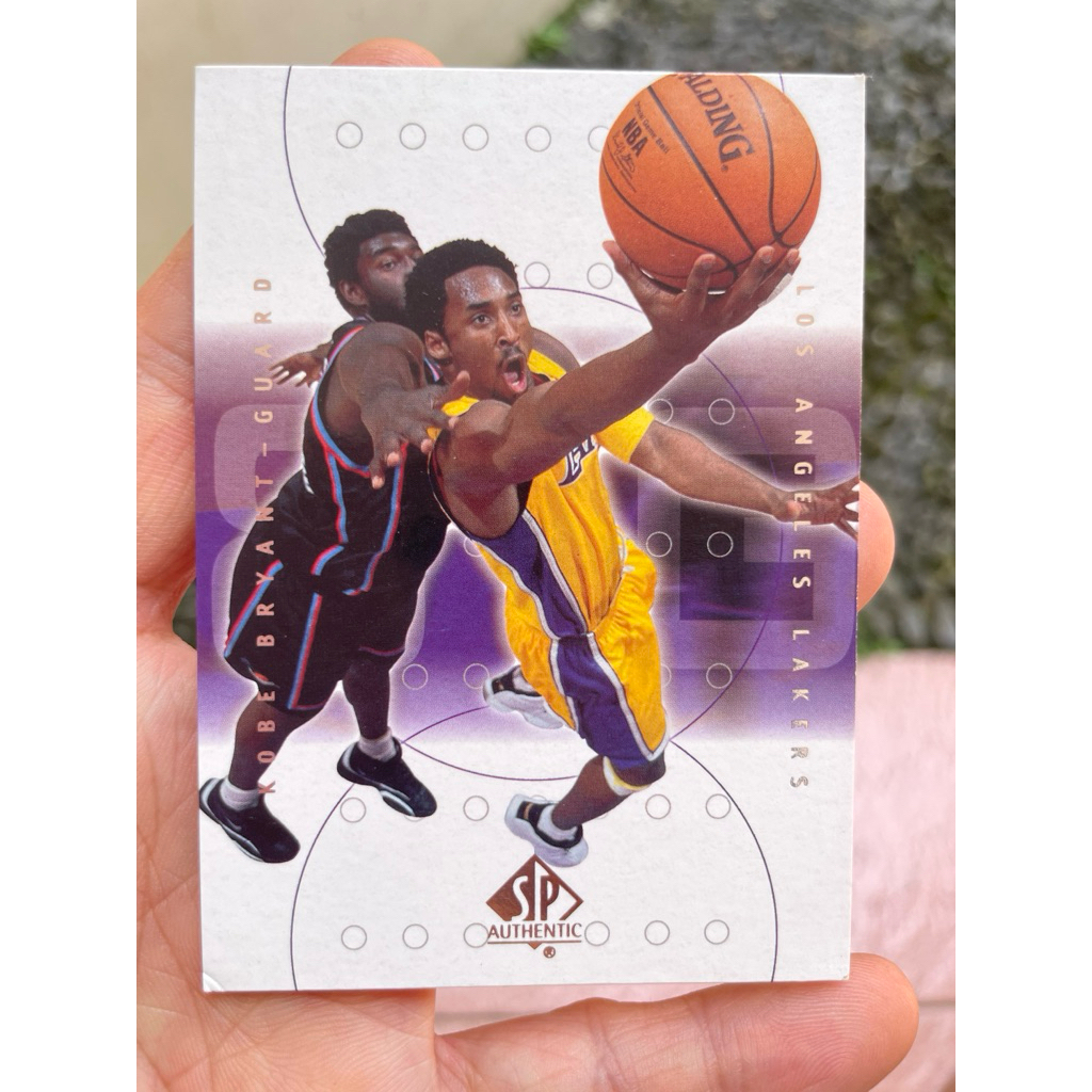 KOBE BRYANT KARTU SP AUTHENTIC 2001 UPPER DECK SAMPLE CARD