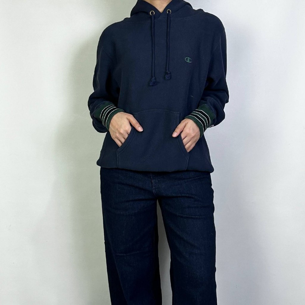 jaket wanita Champion size S 100% original 250426M
