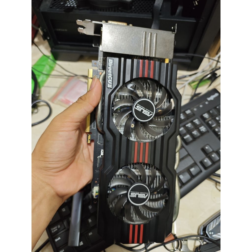VGA ASUS GTX 660 Ti 2GB / GTX 660 Ti 2GB