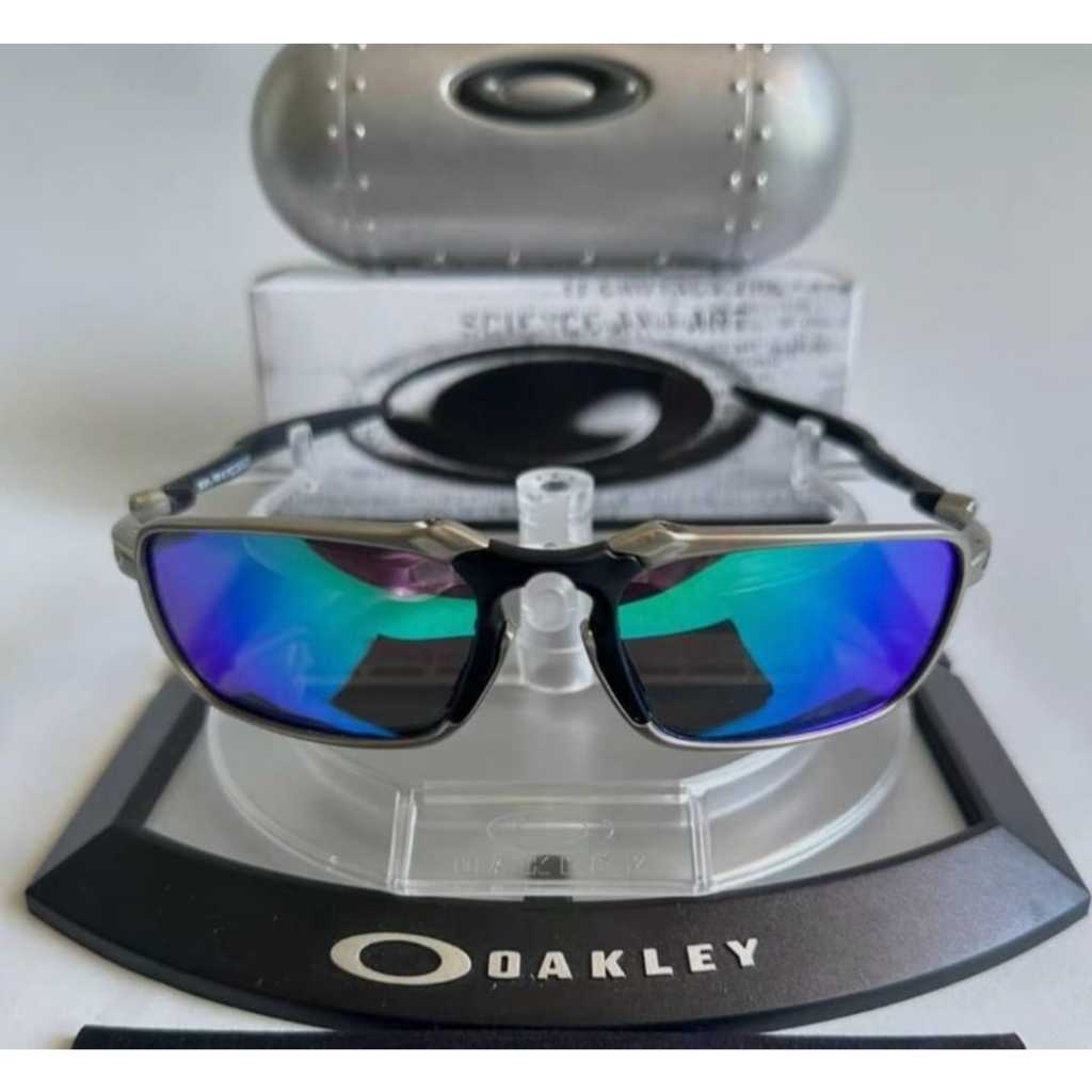 Kacamata original sporty OKLEY Badman