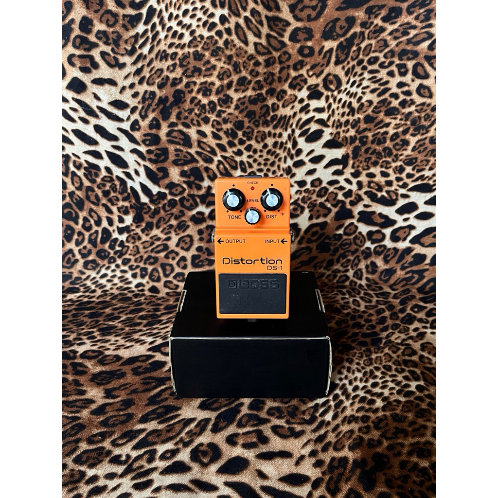 Boss DS1 DS 1 Distortion Pedal