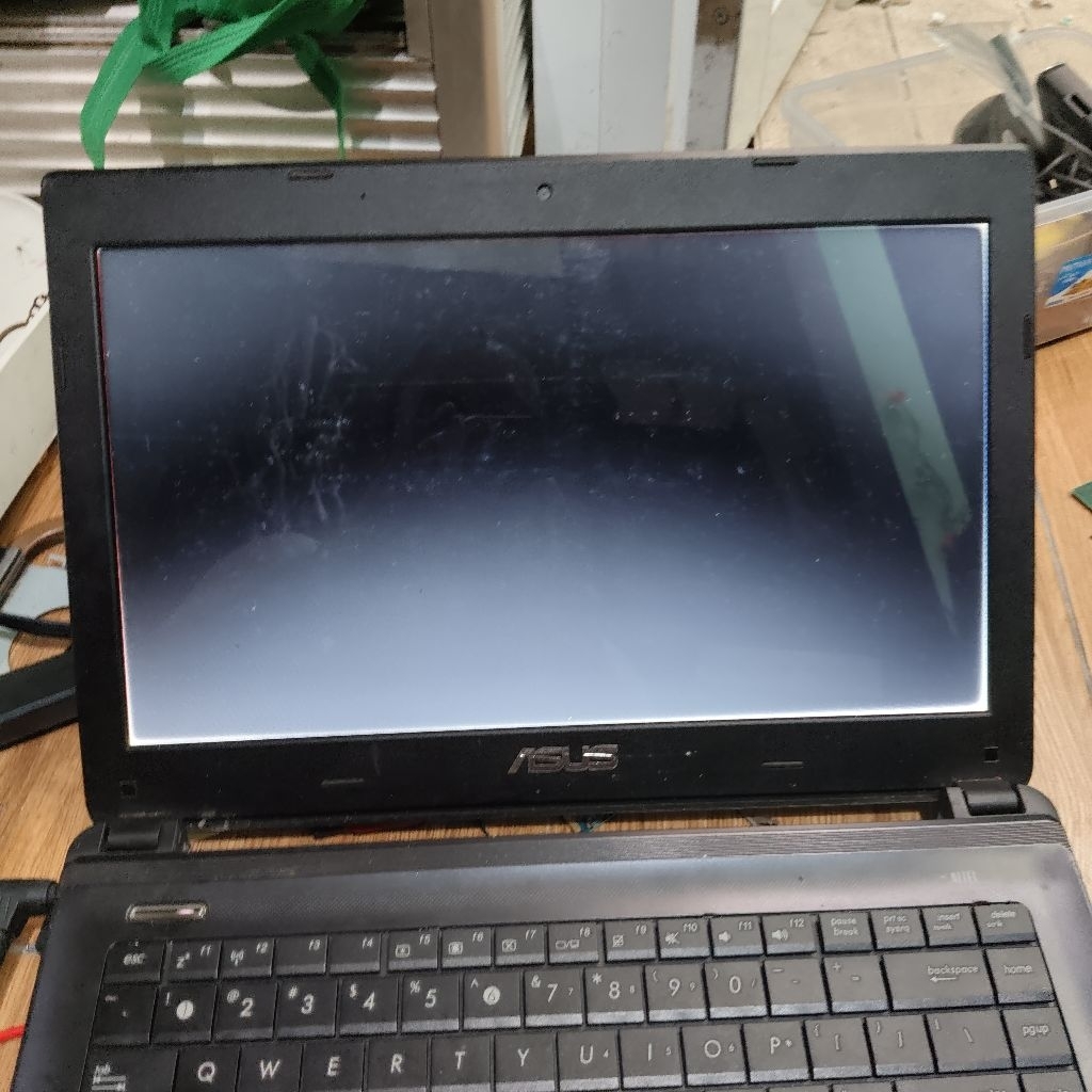 LCD 14 inch 40pin tebal