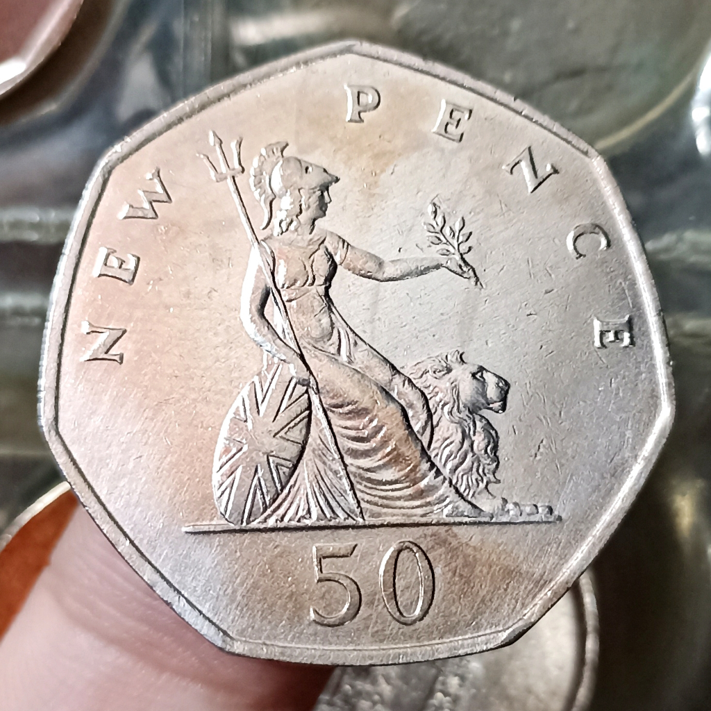 Koin Kuno Inggris (United Kingdom) 50 New Pence - Tahun 1969