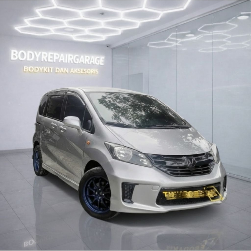 Bodykit honda freed hybrid full bumper