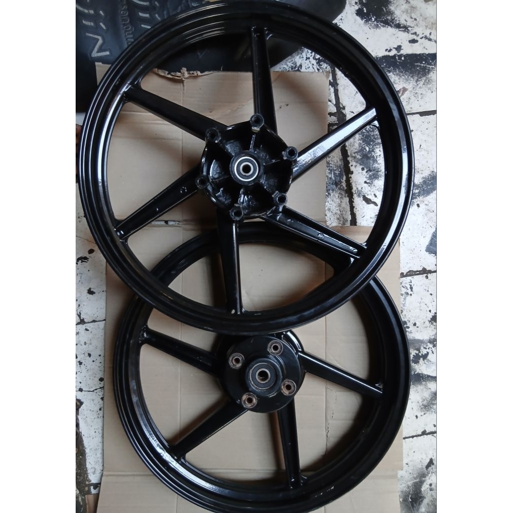 velg racing sprint ring 18 honda megapro primus bekas copotan