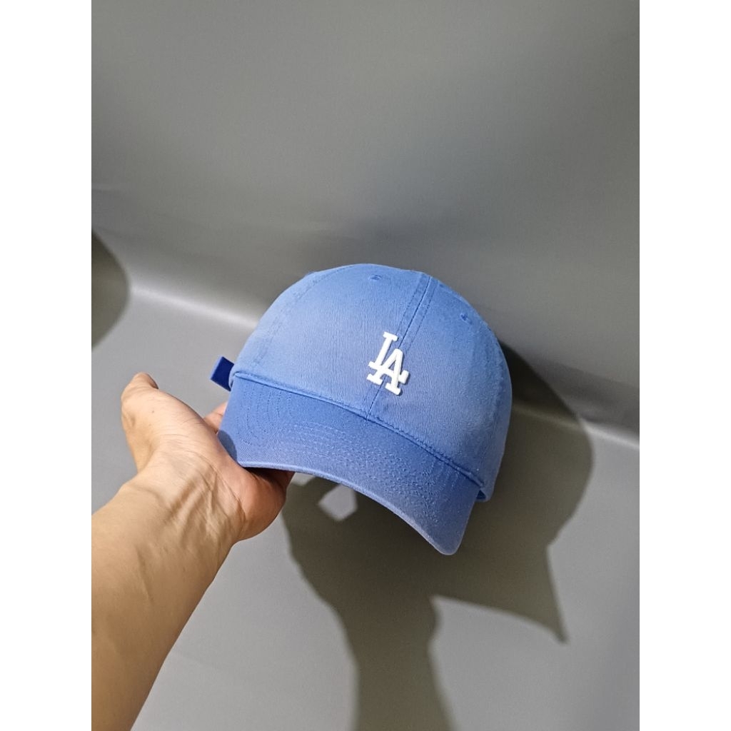 topi MLB second