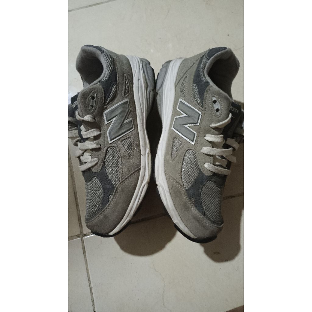 sepatu second casual NB 990 Grey 37 23.5